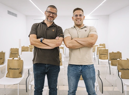 Formadores de Revestech